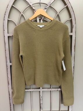 Vince. Olive Ribbed Crewneck Knit Sweater